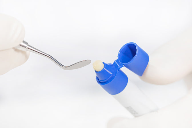 TrusFIL Universal Composite Restorative